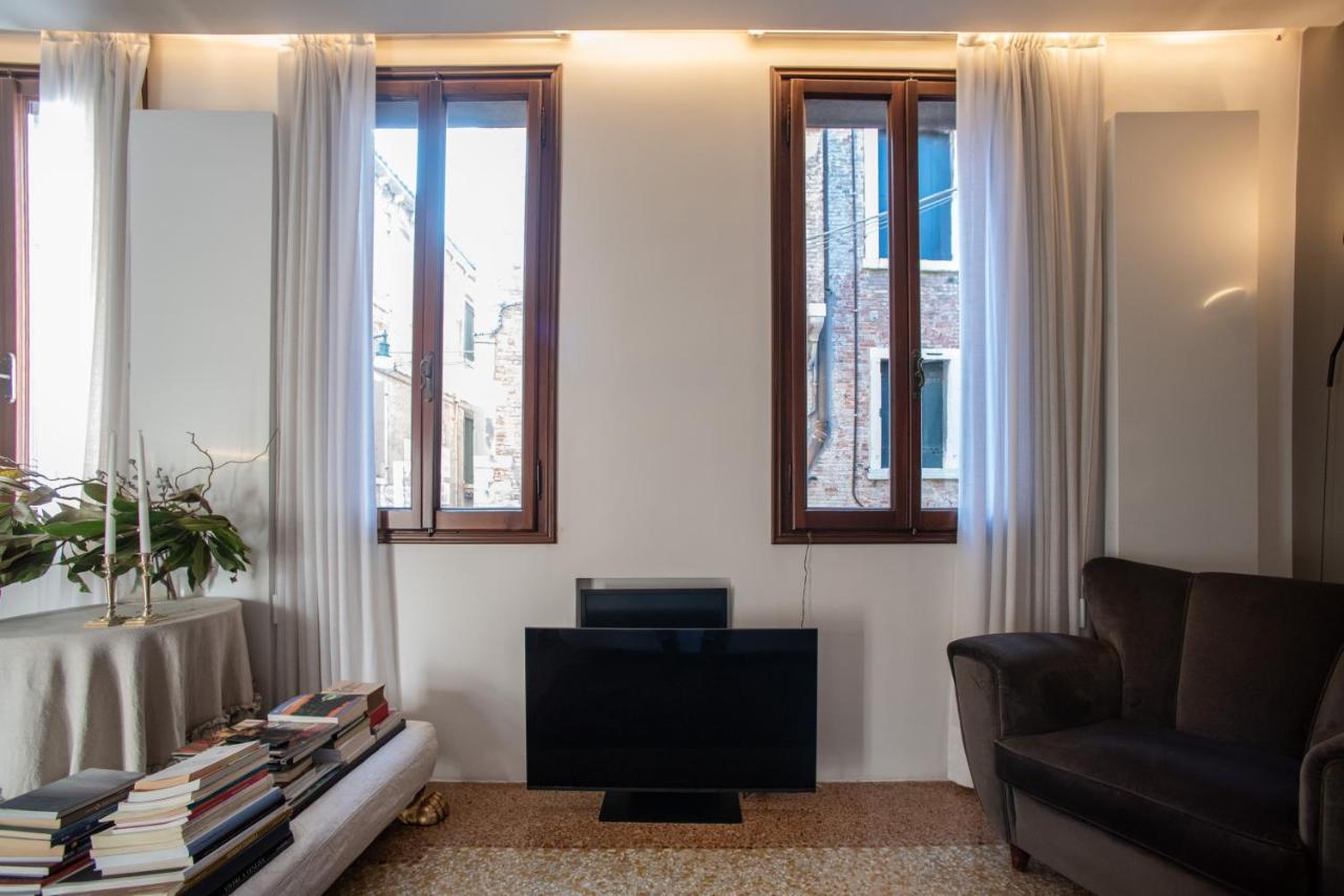 Suite Vivaldi Venice Exterior photo