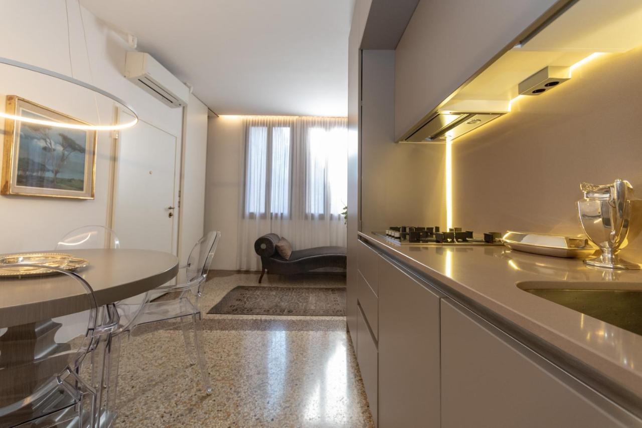 Suite Vivaldi Venice Exterior photo