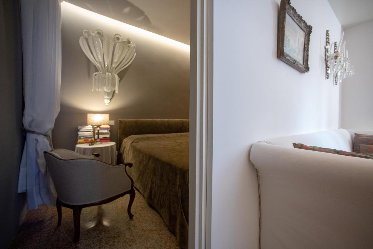 Suite Vivaldi Venice Exterior photo